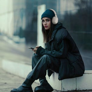 Belkin Soundform Surround trådlösa hörlurar over ear