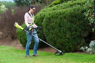 Ryobi OBC1820B grästrimmer med tråd och klinga One+ 18 V