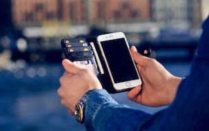 Lompakkokotelo iPhone XR, iDeal of Sweden