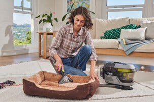 Ryobi Swift Clean møbel- og tepperenser 18 V, med batteri