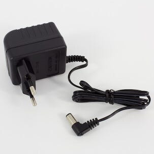 Laturi Black&Decker 9V