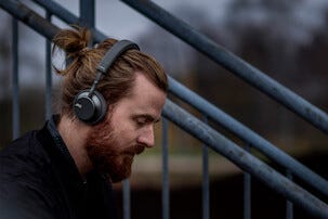 Trådlösa hörlurar, Jays A-Seven Wireless