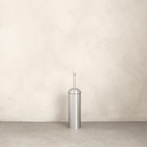 WC-harja, jossa vaihdettava harjaosa, ruostumatonta terästä