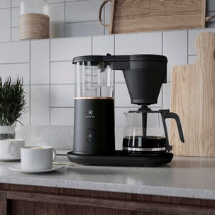 Electrolux Explore 7 kaffetrakter, 9 kopper, svart