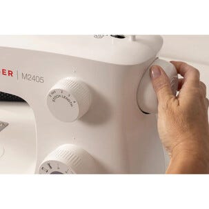 Singer M2405 symaskin