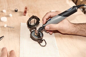 Multiverktyg med 15 tillbehör, Dremel Stylo+