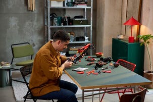 LEGO Technic Ferrari SF-24 F1 42207