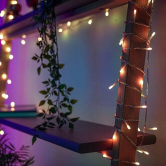 Twinkly Icicle RGB+W LED 5 m istappslynge utendørs/innendørs.