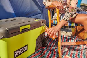 Ryobi batteridrevet kjøleboks 18 V, 23 liter RY18CB23A-0