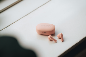 Urbanista Copenhagen trådlösa hörlurar True Wireless