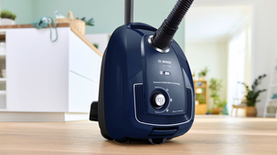 Bosch Serie 4 dammsugare BGL38BU1