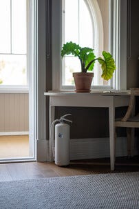 Housegard Design pulversläckare 55A, vit/silver, 6 kg