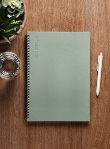 Notatbok A4, linjert