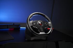 Superdrive SV850 gamingratt och pedaler 