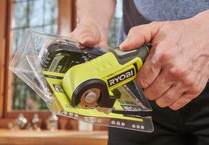 Ryobi multisax 4 V RCT4-0 batteridriven USB