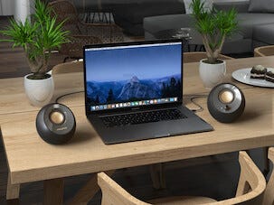 Creative Pebble V2 datorhögtalare med bas, USB-C