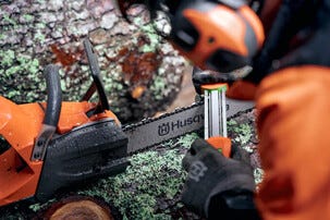 Husqvarna 2-i-1 filmall motorsåg, S93G 3/8 mini grå