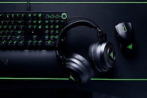 Pelikuulokkeet Razer Nari