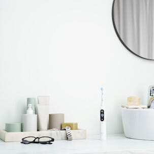 Oral-B iO 6 elektrisk tannbørste, 5 innstillinger