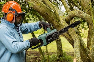 Bosch elkedjesåg UniversalChain 35