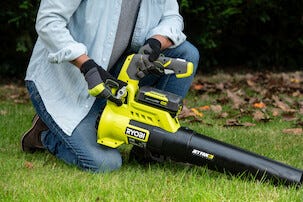 Ryobi batteridriven lövblås RY36BLA-0