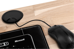 Kabelgenomföring för bord