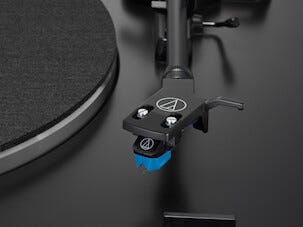 Audio Technica AT-LP3XBTBK Levysoitin, Bluetooth