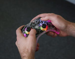 Deltaco GAM-149-7 trådlös handkontroll för Nintendo Switch 