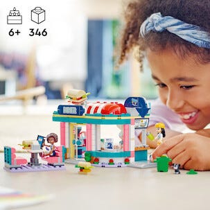 LEGO Friends Heartlakes servering 41728, från 6 år