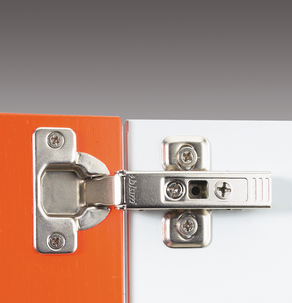 Skåpgångjärn Blum