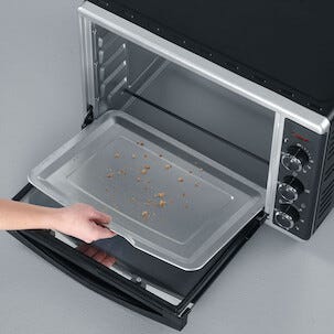 Severin TO 2058 Miniuuni, jossa pizzakivi, 42 l, 1800 W