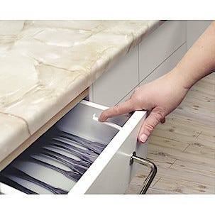 Lapsilukko kaappiin/laatikkoon