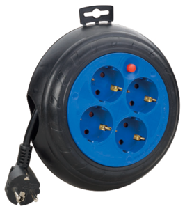 Kaapelikela 3 m, 4 maadoitettua rasiaa, sisäkäyttöön