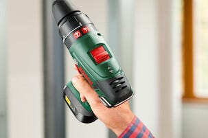 Bosch PSR 1800 LI-2 drill