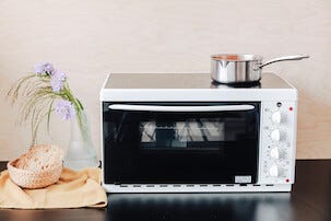 Wilfa Brase bänkspis med ugn 20,5 l, 3000 W