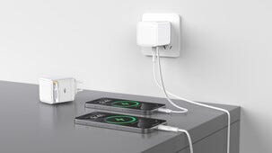 Hurtiglader 65 W med uttrekkbar USB-C-kabel, hvit