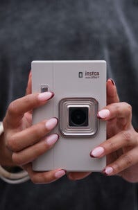 Instax Mini LiPlay Plus hybridkamera 2-i-1