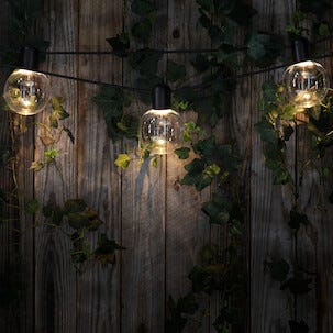 Northlight LED Globe lysslynge