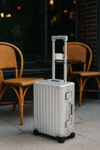 Kabinväska med 8 hjul, aluminium, grå, 56x38x22 cm