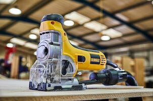 Sticksåg Dewalt 333KT