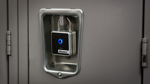 Hänglås med Bluetooth Masterlock 4400EURD