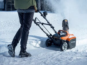 Husqvarna ST 143i batteridriven snöslunga med LED, 36 V
