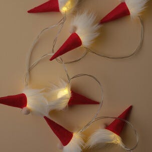 Batteridriven ljusslinga med tomtar varmvit 1,35 m, Northlight