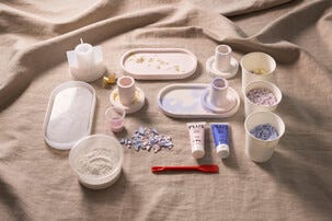 Creativ Company DIY Kit Resin, gjut ljusstakar och brickor