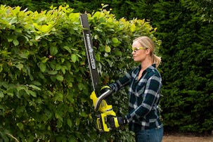 Ryobi RHT36B61R 36 V häcksax