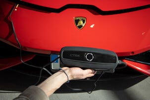 CTEK CS One EU 12 V batteriladdare med app