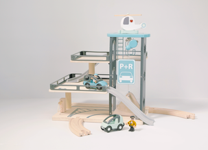 Parkeringshus i tre, fra 3 år