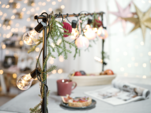 Koristeteline pöydälle