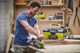 Pölynimuri Ryobi R18PV-0