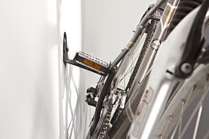 Seinäkoukku polkupyörälle